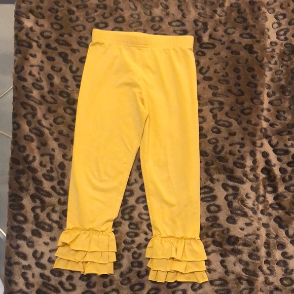 Eleanor Rose Bottoms Nwot Eleanor Rose Ruffle Leggings Poshmark